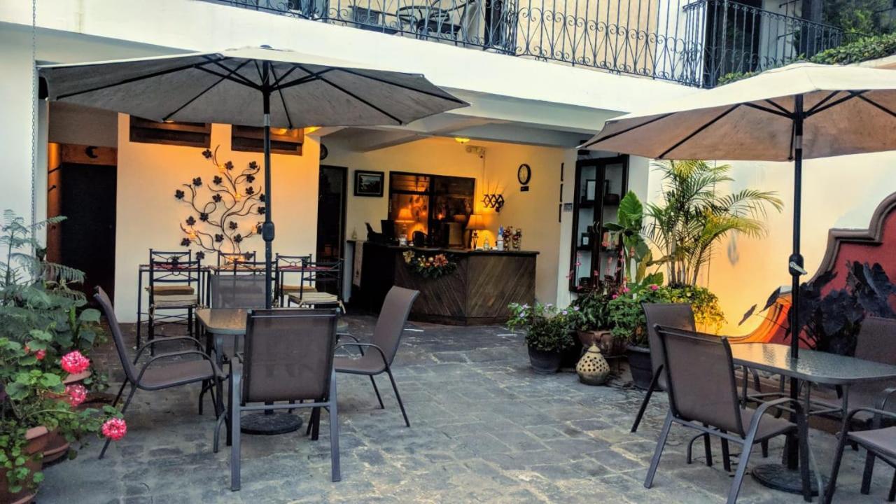 Hotel Posada De La Luna أنتيغوا غواتيمالا المظهر الخارجي الصورة