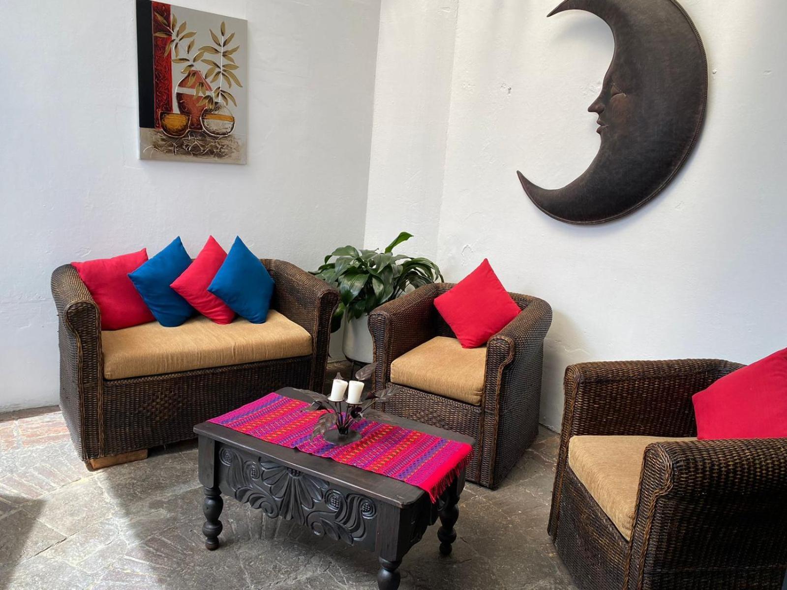 Hotel Posada De La Luna أنتيغوا غواتيمالا المظهر الخارجي الصورة