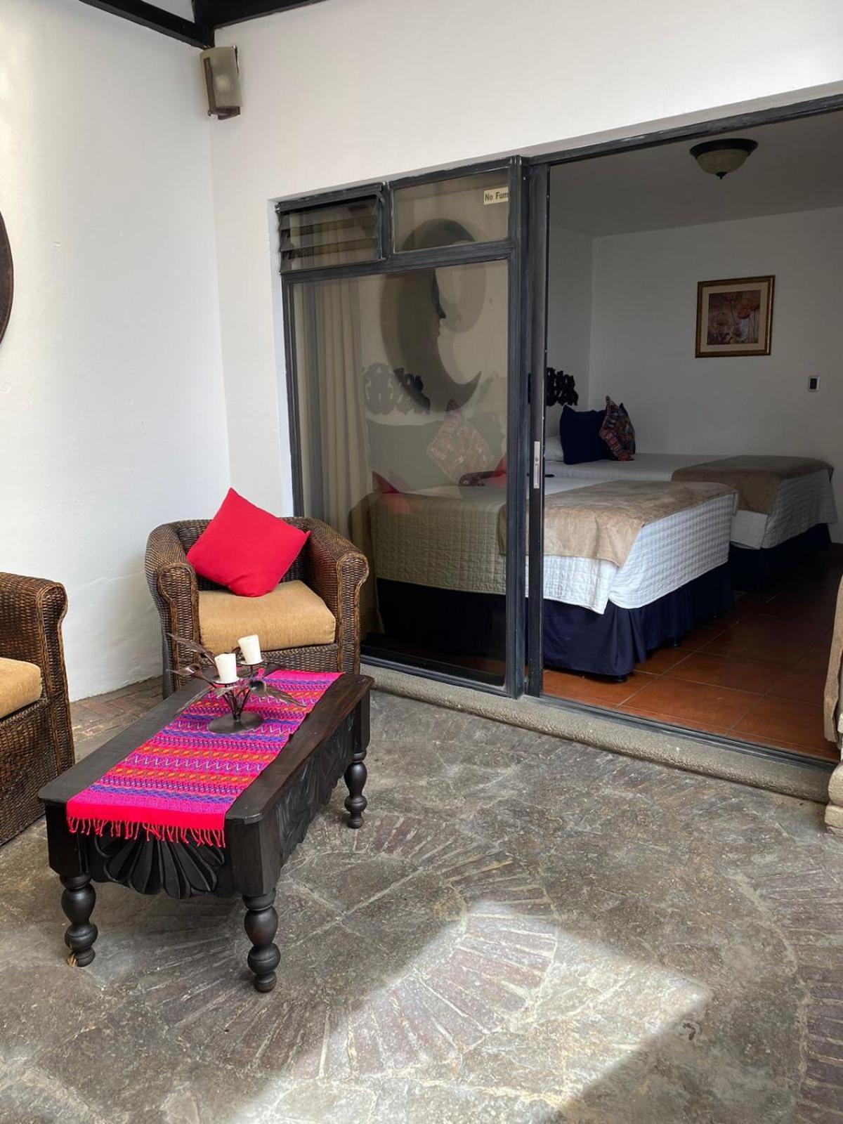 Hotel Posada De La Luna أنتيغوا غواتيمالا المظهر الخارجي الصورة