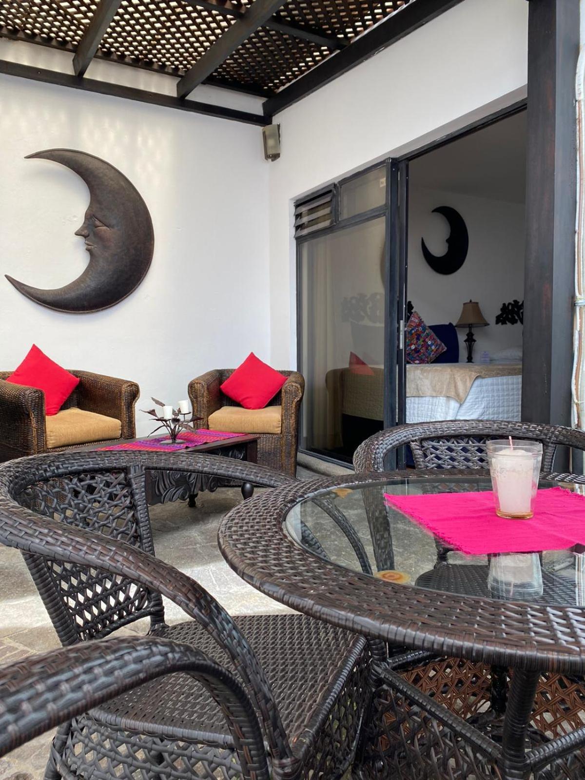 Hotel Posada De La Luna أنتيغوا غواتيمالا المظهر الخارجي الصورة
