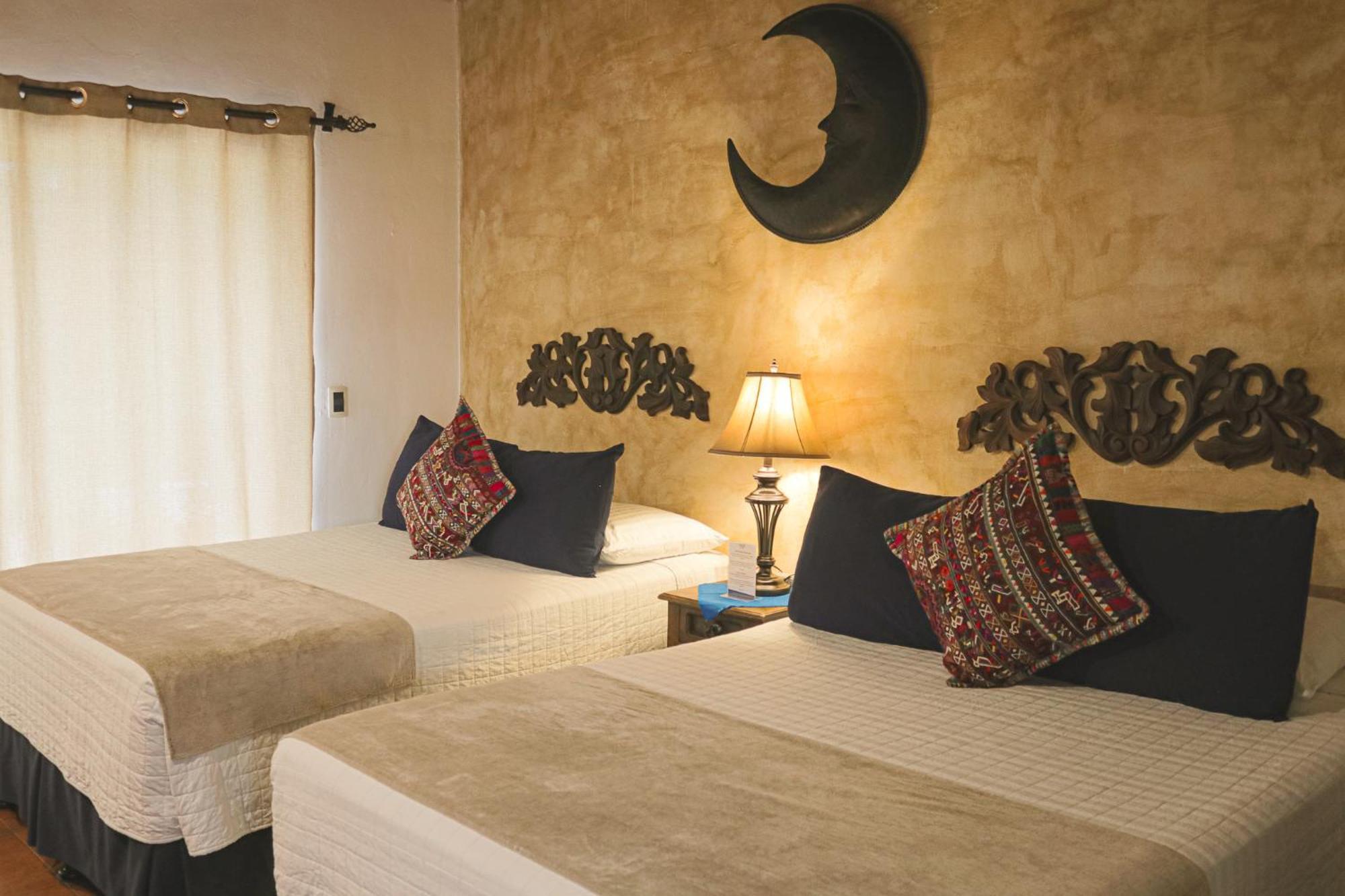Hotel Posada De La Luna أنتيغوا غواتيمالا المظهر الخارجي الصورة